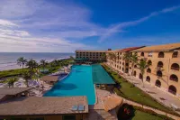 GoldMen Coliseum Beach Hotel - Beach