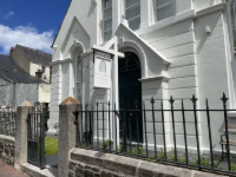 Y Capel Guest House Hotels near Conwy