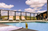 Eritage Resort - Pools