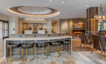 Cambria Hotel Charleston Riverview