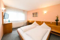 Hotel Restaurant Vater Rhein Hotels in der Nähe von Maximiliansau Eisenbahnstraße