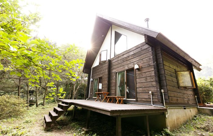 Loghouse Seseragi