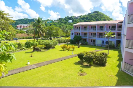 Allamanda Beach Hotel