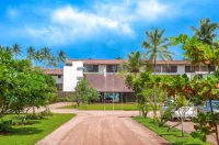 Grand Beach Hotels in Wadduwa
