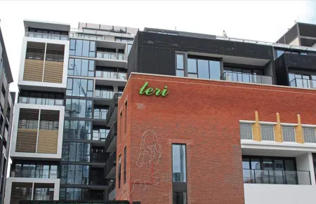 Melbourne City Apartments - Teri Отели рядом с достопримечательностью «Альберт-Парк»