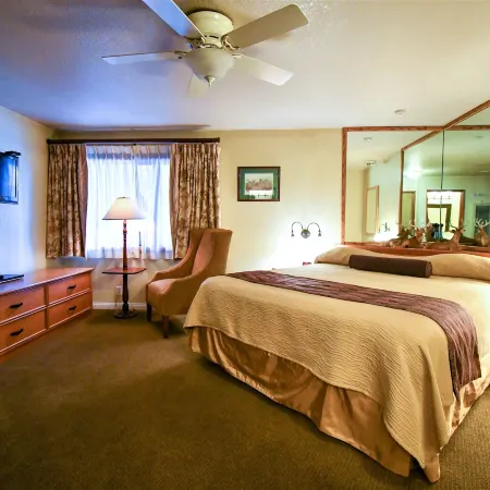 Snow Lake Lodge
