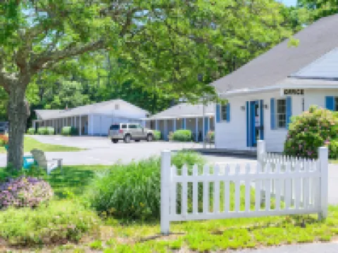 藍海豚酒店 伊斯特姆酒店