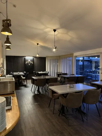 Gylle Hotell & Restaurang Brödernas Отели в г. Borlange Municipality