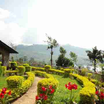 Castlereigh Holiday Bungalow Hotel Exterior