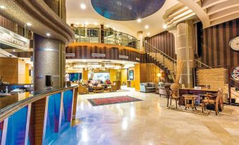 Grand Cettia Hotel