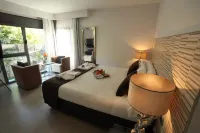Hotel Spa Niwa Hotels near Building materials Plasters Guadalajara