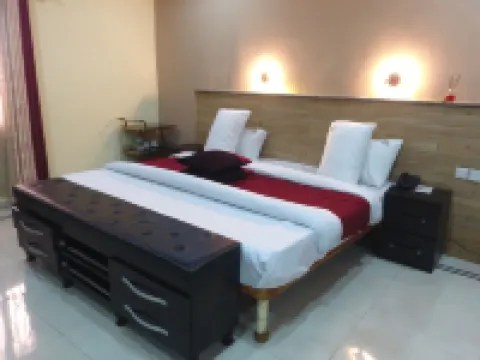 選擇門套房酒店 貝寧城酒店