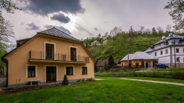 Apartmány Weissov Dom Hotels in 