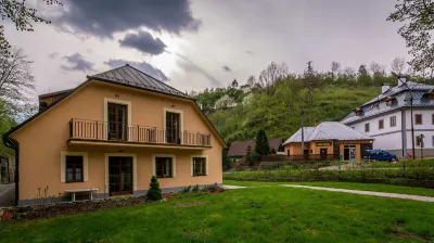 Apartmány Weissov Dom Отели в г. 