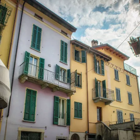 Vicolo Dei Pescatori - by Myhomeincomo