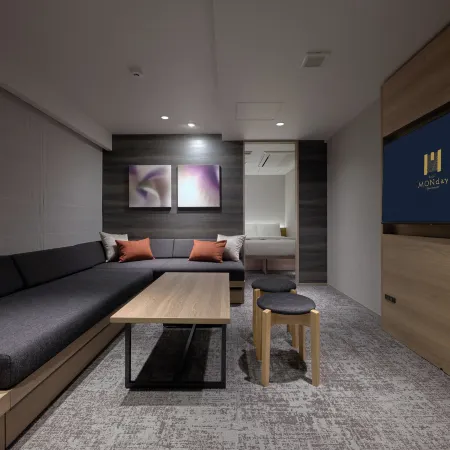Premium Apart MONday GINZA EAST　 Отели рядом с достопримечательностью «Станция метро Kayabachō»