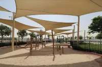Phaedrus Living Urbana Serenity Escape