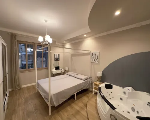 DORIAN GRAY LUXURY SUITE Hotels in Trieste
