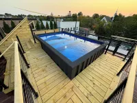 Unit B, the Kroger Lofts - Pool