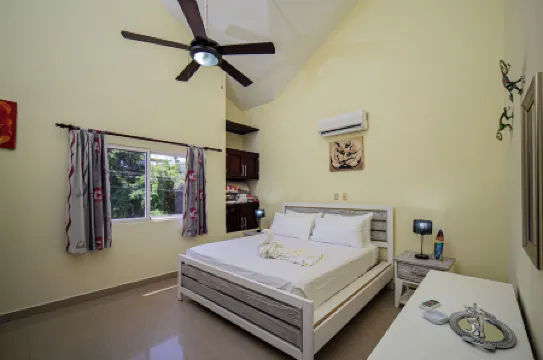 PC066 Condo Rental  Procab