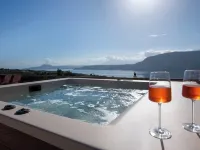 Flos Apartments Hotels in Pithari
