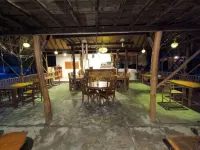 Maryan Moyo Bungalows & Resto - breakfast