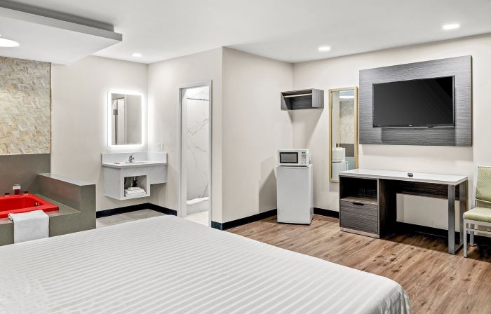 La Mirage Inn - Long Beach