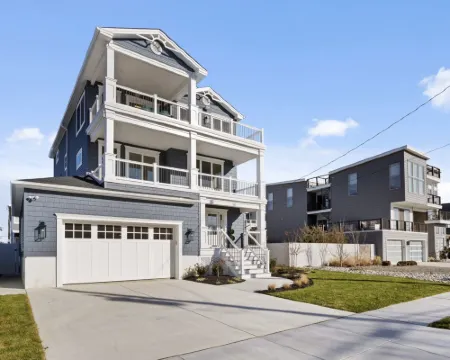 6Br Heated Pool Hot Tub Game Room Elevator Hotels in Brigantine