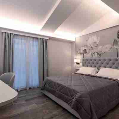 Petit Hotel Rooms