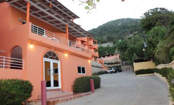 Rival Hotel
