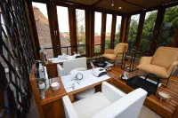 Le Petit Village Boutique Hotel & Spa Hotel a Kampala
