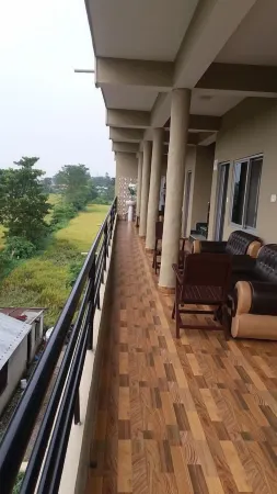 Sauraha Boutique Resort Отели рядом с достопримечательностью «Chitwan Jungle Safari»