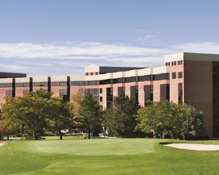 Woodcliff Hotel and Spa Hotels in Perinton