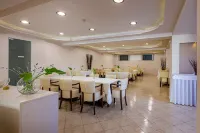 Hotel Varres - Завтрак