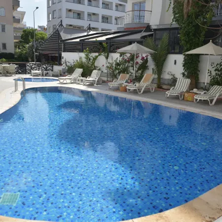 Aurasia Beach Hotel