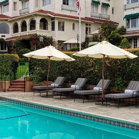 La Playa Hotel