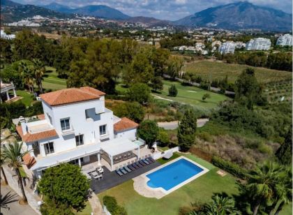 Elegant Villa Retreat