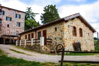 Agriturismo fattoria la goccia فنادق في Ficulle