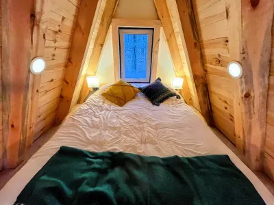 Welcome to the Tiny Timber an off grid timber framed tiny house in the woods Hotels near Camel's Hump