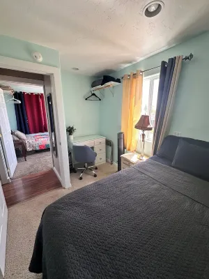 Charming 3-bedroom apartment with WiFi, AC walkable to downtown La Grande