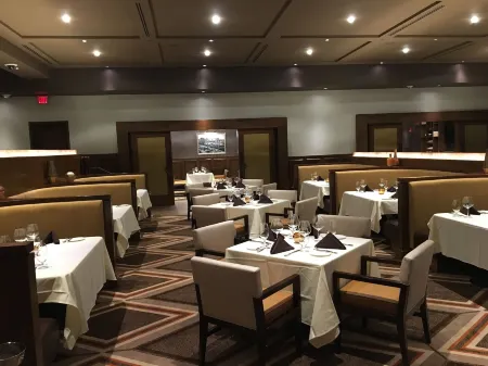 Four Winds Casino South Bend Отели рядом с достопримечательностью «Ice Box Skating Rink»