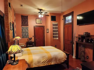 History in Motion relax in a unique and spacious 1890 period restored Apartment