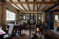 The White Hart Ford Hotels in Castle Combe