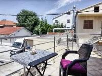 Apartments Victoria Hotels in Pakostane