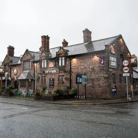 Cat & Lion Country Pub and Hotel