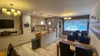 Deepcut Lodge Bed & Breakfast Self Service Hotels in Deepcut