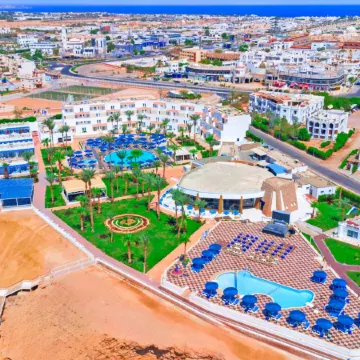 Albatros Sharm Resort - by Pickalbatros Отели рядом с достопримечательностью «Мечеть Аль-Сахаба»