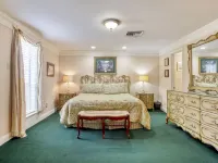 Edgewater Inn - Biloxi Beach Hotels in Biloxi