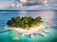 Flo Island Home Hotels in General Luna