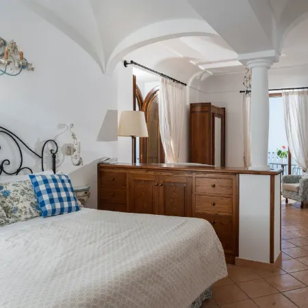 Villa in Nocelle with Amalfi Coast Views